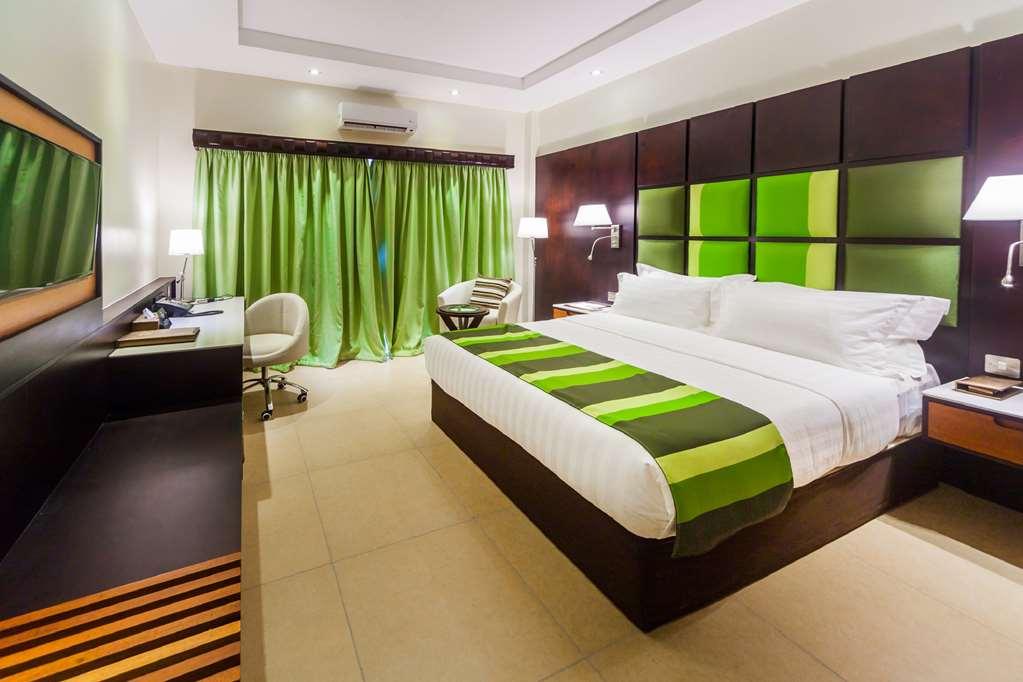 Best Western Premier Garden Hotel Εντέμπε Δωμάτιο φωτογραφία