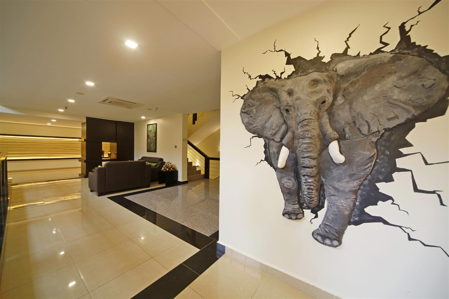 Best Western Premier Garden Hotel Εντέμπε Εξωτερικό φωτογραφία
