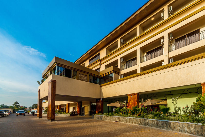 Best Western Premier Garden Hotel Εντέμπε Εξωτερικό φωτογραφία