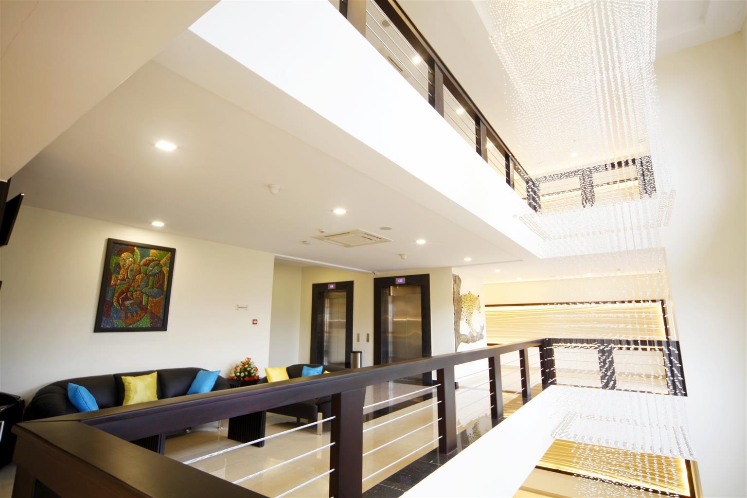 Best Western Premier Garden Hotel Εντέμπε Εξωτερικό φωτογραφία