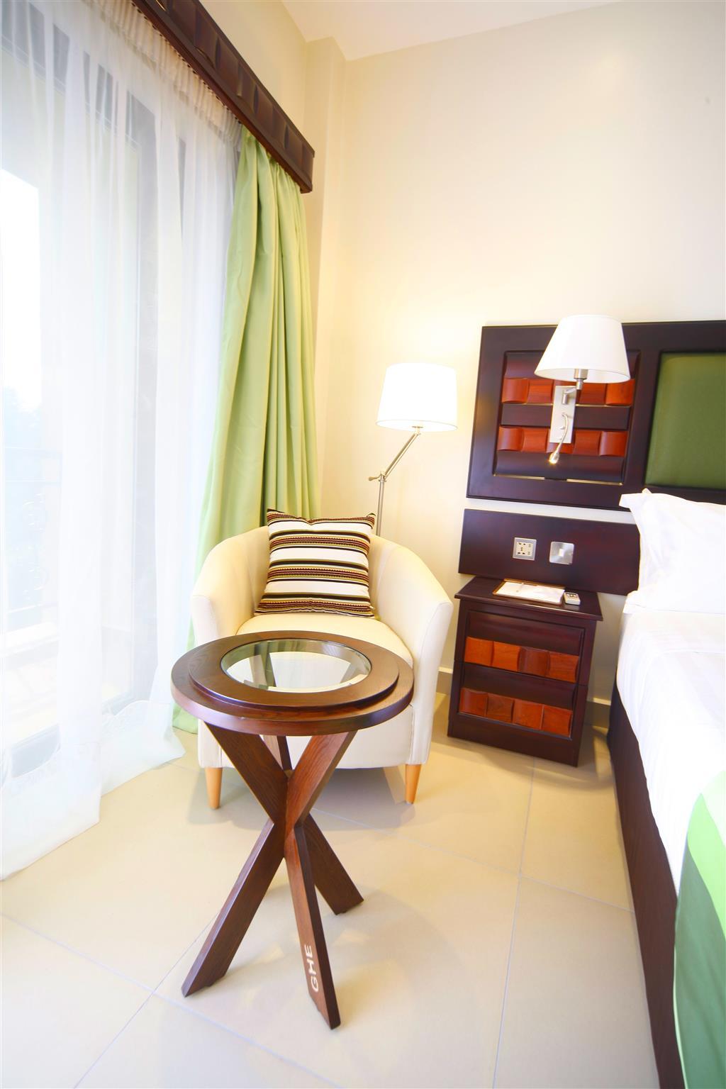 Best Western Premier Garden Hotel Εντέμπε Εξωτερικό φωτογραφία