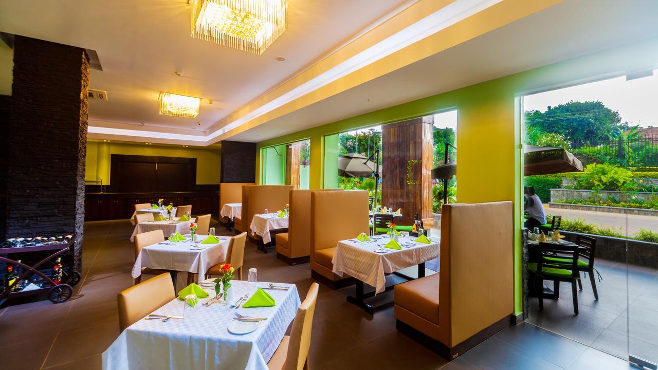 Best Western Premier Garden Hotel Εντέμπε Εξωτερικό φωτογραφία